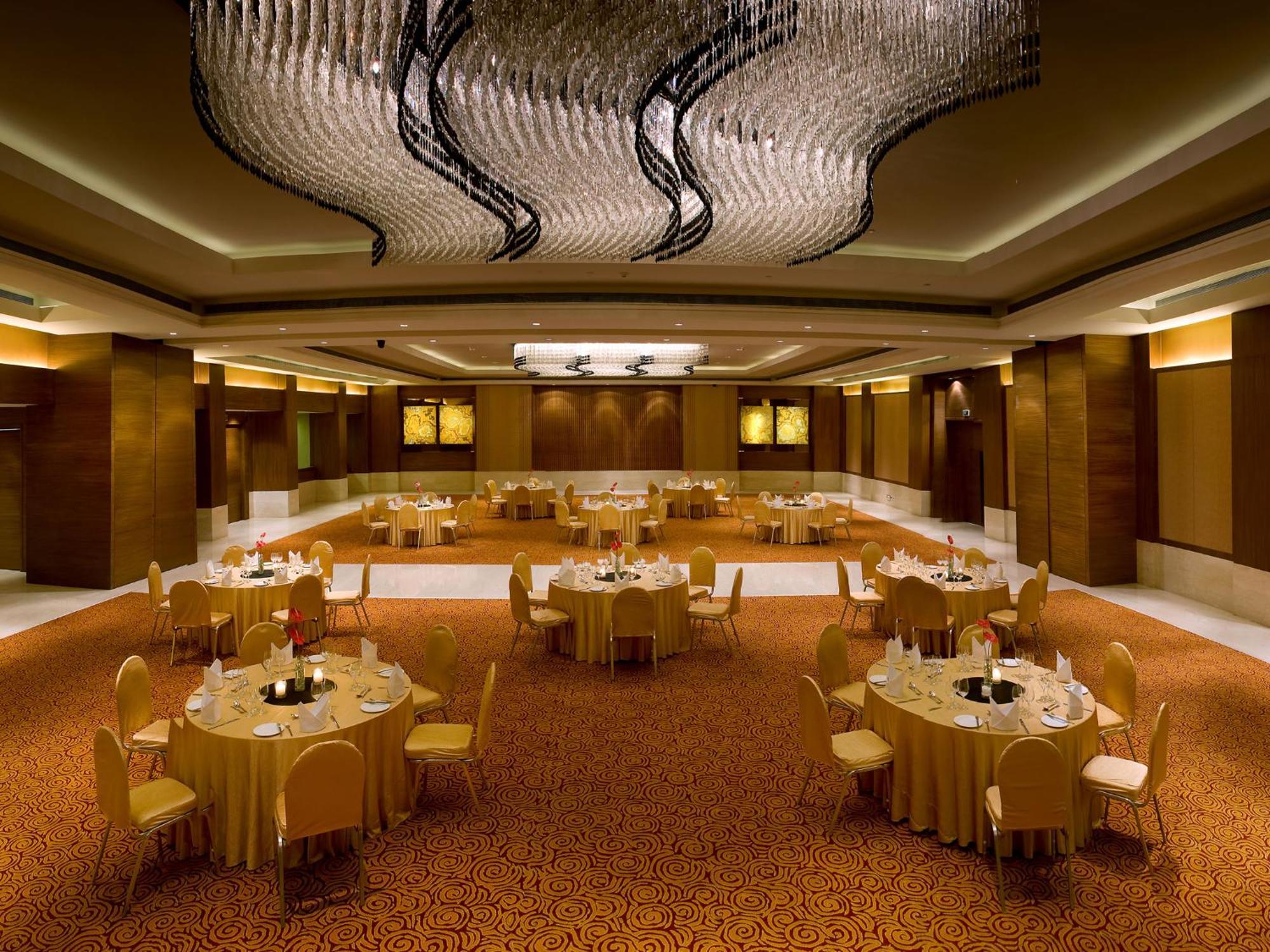 Hotel The Lalit Nueva Delhi Exterior foto The Grand Ballroom